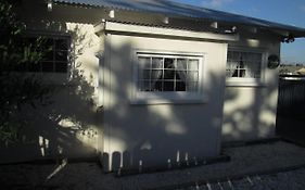 Monday Seaside Cottage